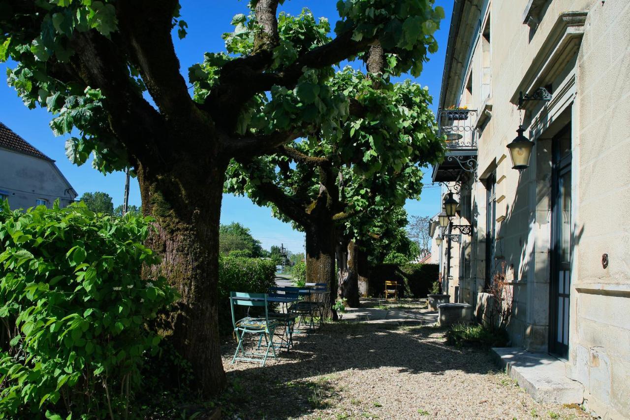 Arc en Sel Maison d’hôtes Arc-et-Senans Extérieur photo